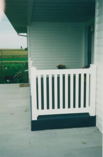 Polyvinyl Porch Railing-Malibu Style